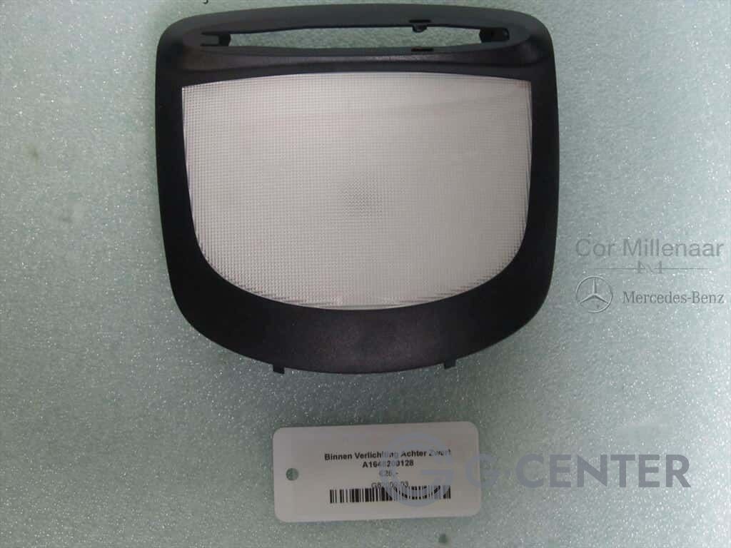 Interior Lighting Rear Black A1648200128 interior lighting usado en Menorca