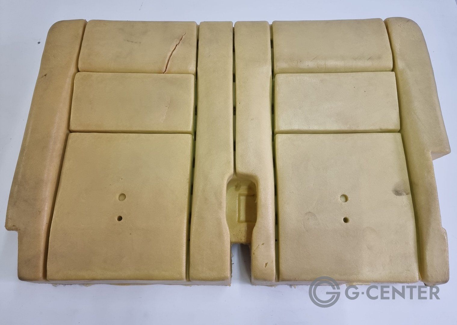 Mercedes Benz G Class Double Seat Padding W463 A4639200950 chair seat usado en Menorca