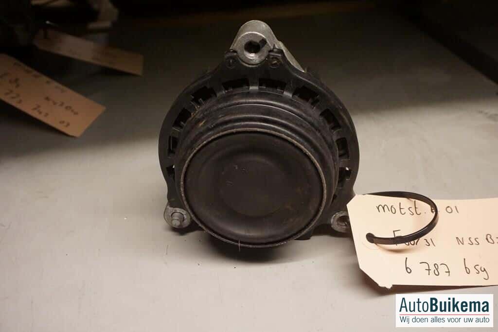 originalinalineel BMW 3-Serie F30 F31 rechter motorsteun engine mount engine rubber usado en Menorca foto 2