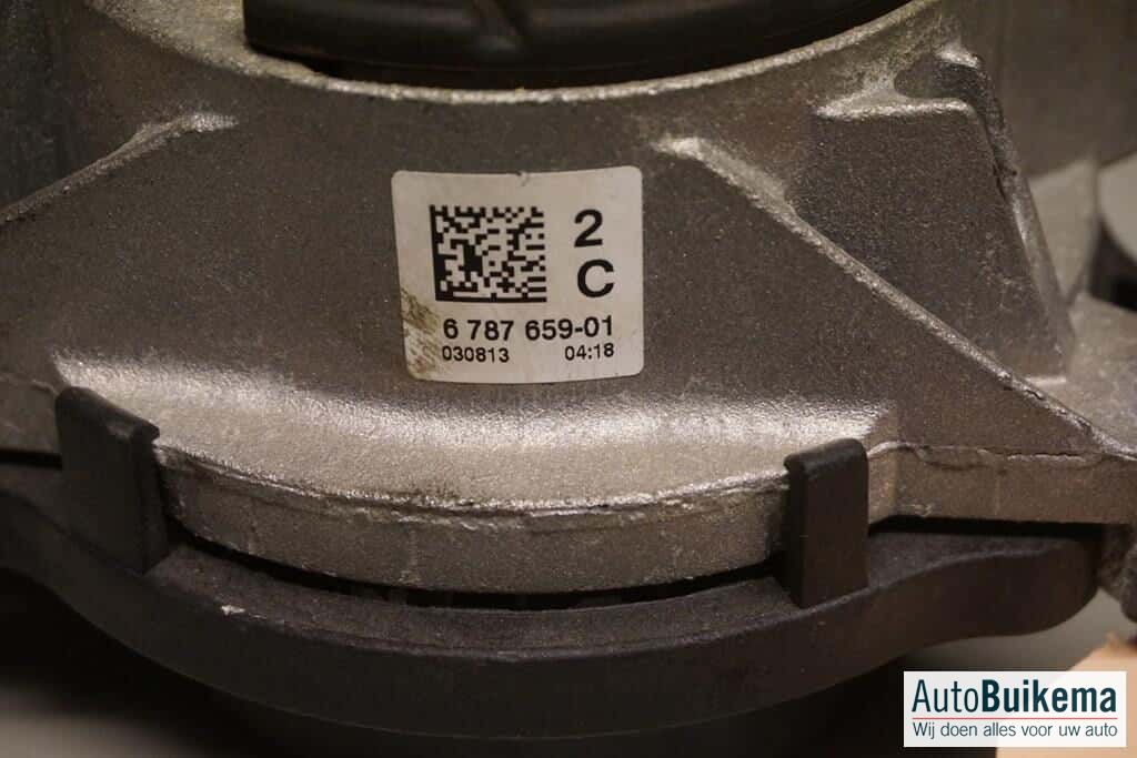 originalinalineel BMW 3-Serie F30 F31 rechter motorsteun engine mount engine rubber usado en Menorca foto 3
