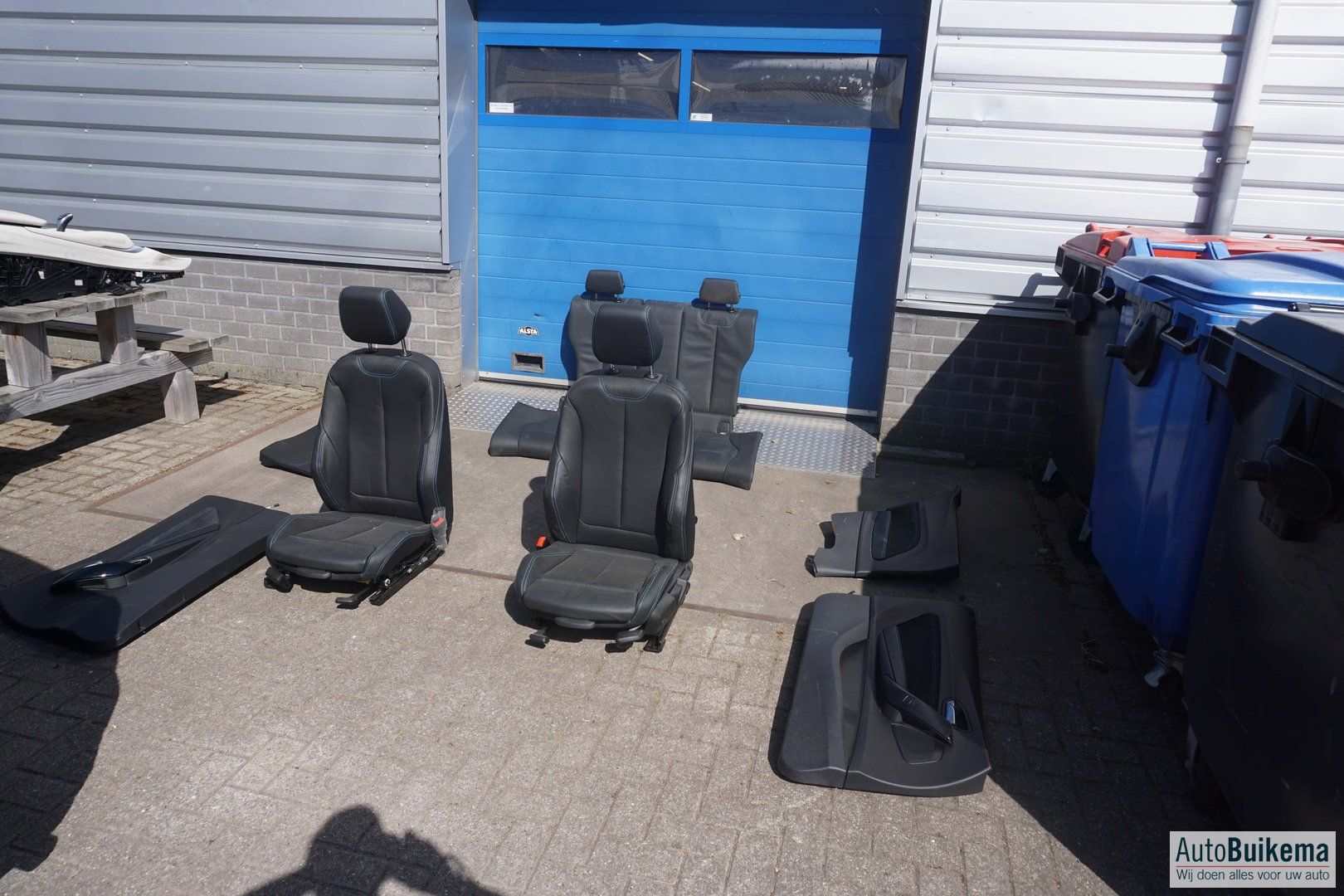 originalineel zwart lederen interieur bmw M2 F87 complete interior usado en Menorca