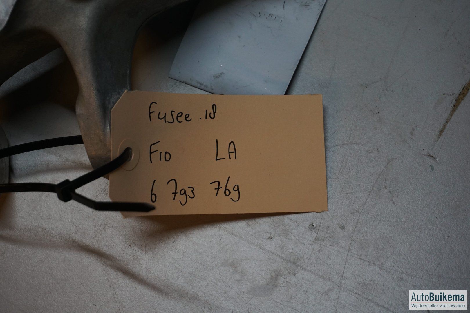 originalineel BMW 5 Serie F10 fusee lichaam links achter fusee and accessories usado en Menorca foto 6