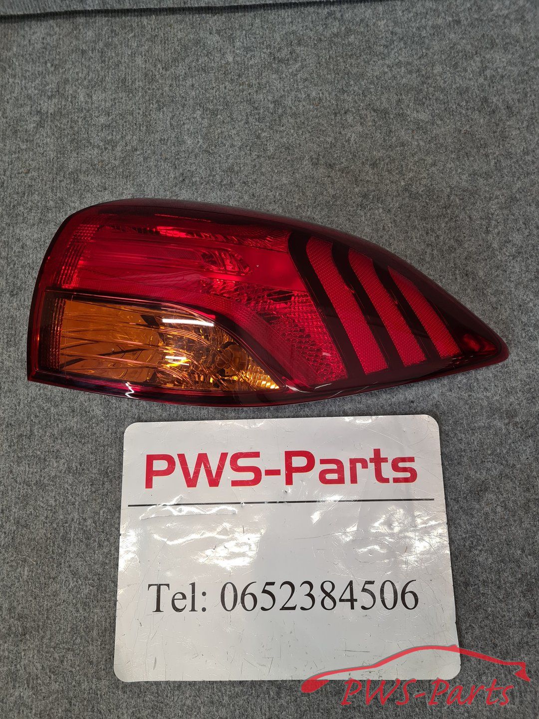 Hyundai Tucson III FACELIFT ACHTERLICHT RECHTS VANAF 2018 originalINEEL tail light single usado en Menorca