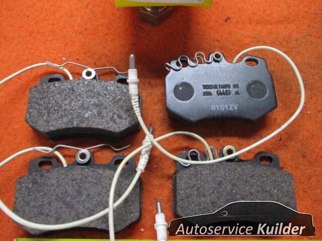 Remblokken voorzijde Citroen AX GTI Delphi LP0823 95647733 brake pad set usado en Menorca foto 6