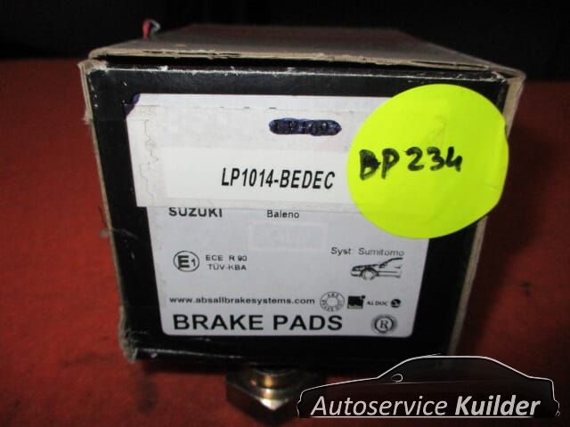 Remblokken voorzijde Suzuki Baleno EG J3608016 5580060G00 brake pad set usado en Menorca foto 7