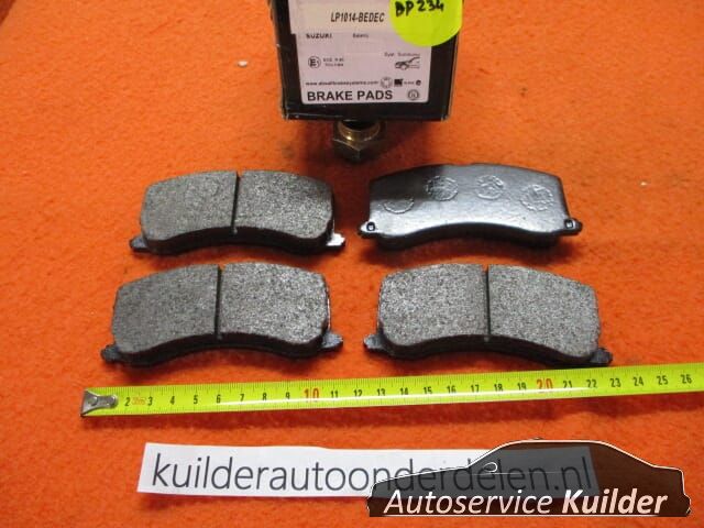 Remblokken voorzijde Suzuki Baleno EG J3608016 5580060G00 brake pad set usado en Menorca foto 5