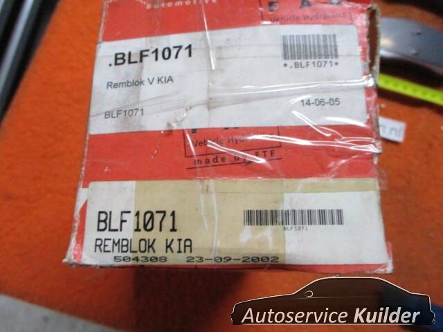 Remblokken voorzijde Kia Clarus Nipparts J3600303 BP436 BLF1071 0K9A0328Z brake pad set usado en Menorca foto 8