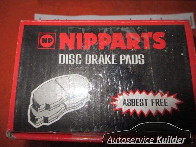 Remblokken voorzijde Suzuki Jimny Samurai SJ410 Sj413 BP505 Nipparts 1A013323Z brake pad set usado en Menorca foto 4