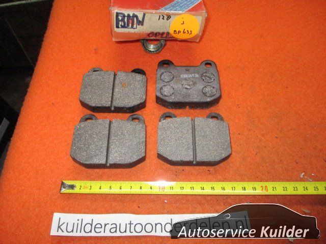 Remblokken voorzijde Bmw e21 Opel Ascona B Manta B BP633 BP129 36090 1605300 brake pad set usado en Menorca