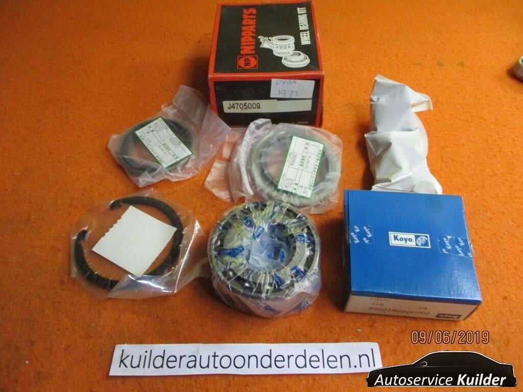 Wiellagerset voorzijde Hyundai Sonata II Mitsubishi Space Wagon Tredia Nipparts wheel bearing steering knuckle bearing usado en Menorca