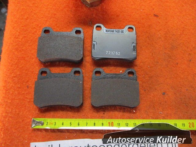 Remblokken achter Mercedes 190 W201 Textar BP698 blf342 0004200120 brake pad set usado en Menorca foto 2