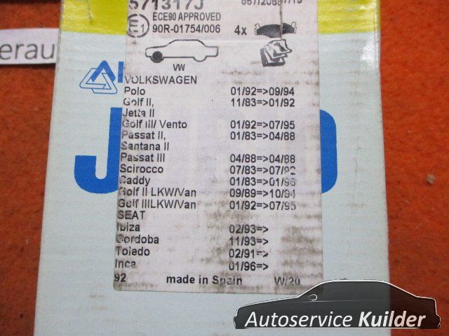 Remblokken voorzijde VW golf I II III Seat Ibiza II BP737 bosch 171698151F brake pad set usado en Menorca foto 9