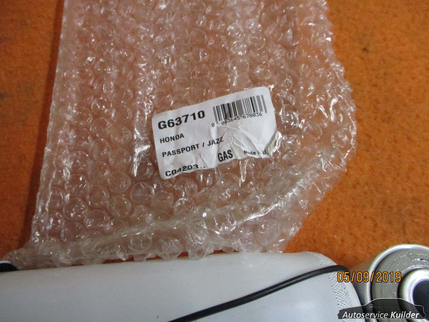 nuevo set schokdempers Honda Passport Isuzu Rodeo QH shock absorber left and right usado en Menorca foto 2