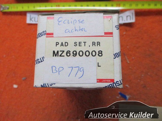 Remblokken achter Mitsubishi Colt Eclipse Galant Lancer BP779 originalineel MZ690008 brake pad set usado en Menorca foto 5