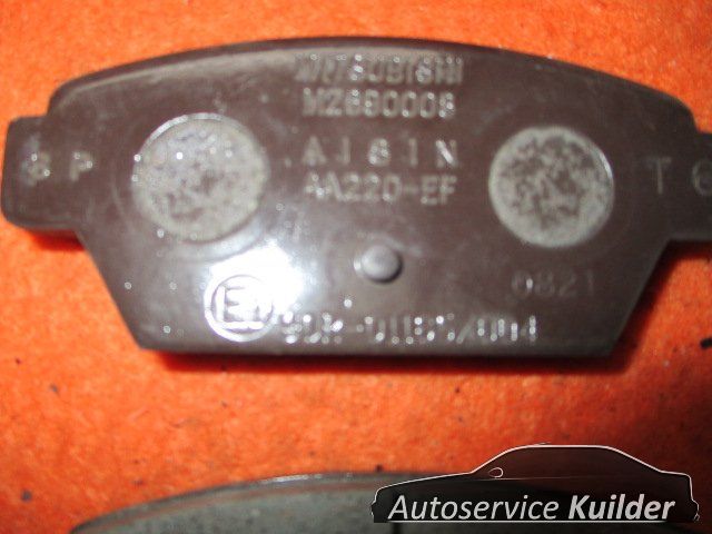 Remblokken achter Mitsubishi Colt Eclipse Galant Lancer BP779 originalineel MZ690008 brake pad set usado en Menorca foto 3