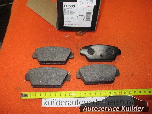 Remblokken achter Mitsubishi Colt Eclipse Galant Lancer BP779 originalineel MZ690008 brake pad set usado en Menorca foto 6