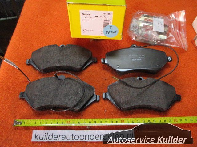 Remblokken voorzijde Citroen C5 III C6 Peugeot 407 BP1008 2413301 425278 brake pad set usado en Menorca foto 6