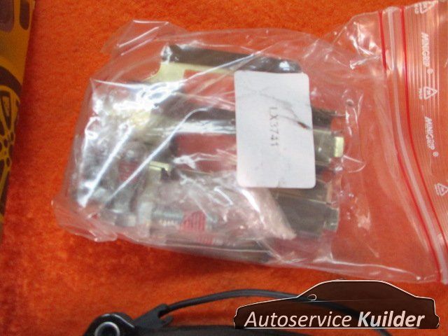 Remblokken voorzijde Citroen C5 III C6 Peugeot 407 BP1008 2413301 425278 brake pad set usado en Menorca foto 8