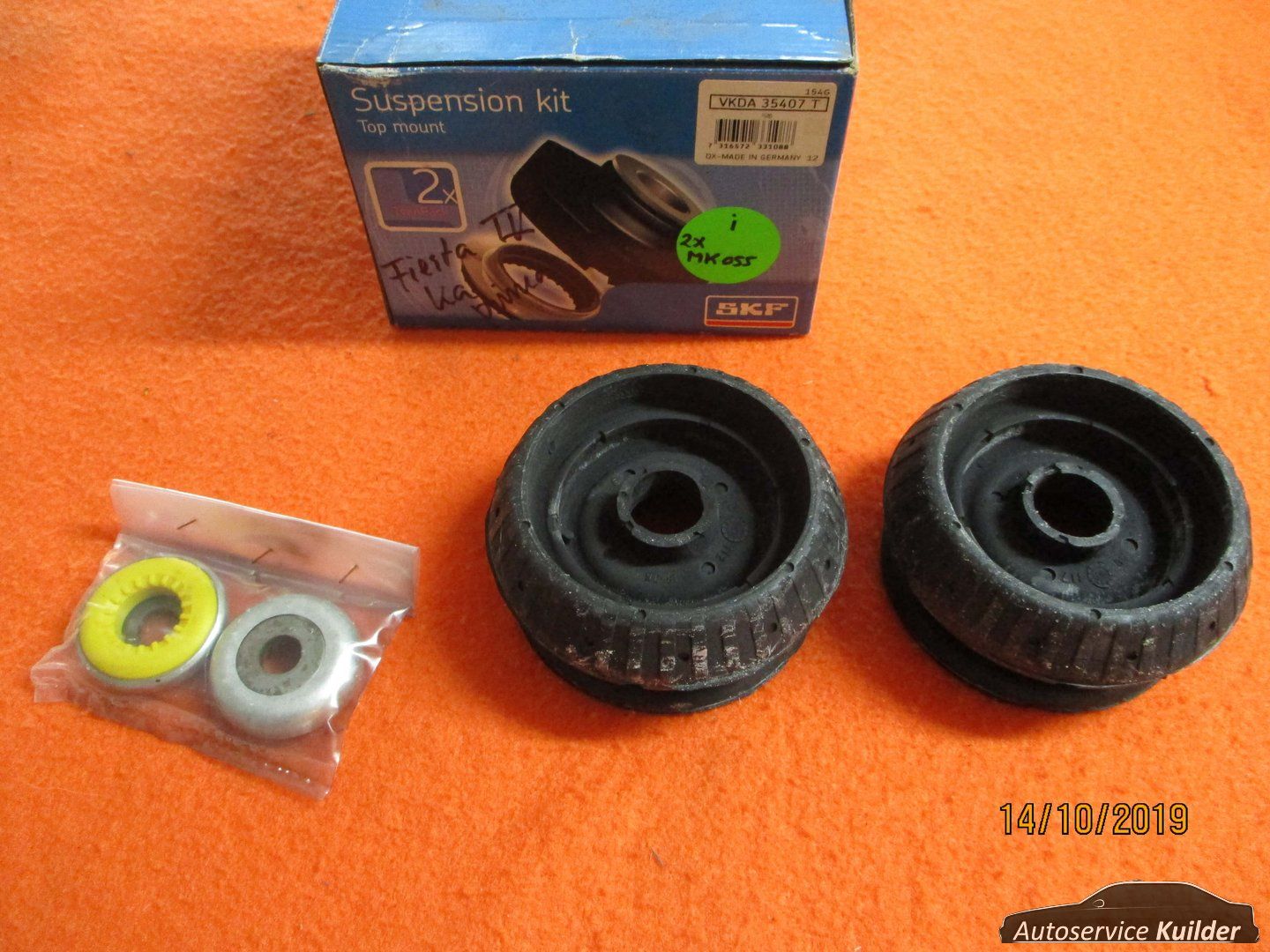 Veerpootlager L+R Ford Fiesta KA Puma Mazda 121 MONROE strut bearing left and right usado en Menorca
