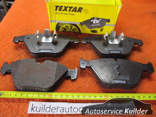 Remblokken voorzijde Bmw 3 serie E90 91 92 93 X1 e84 BP1262 Textar 2331301 34112288858 brake pad set usado en Menorca foto 2