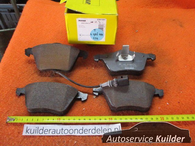 Remblokken voorzijde Audi S3 VW Golf R Audi TT Scirocco BP1471 Textar 2391301 8J0698151A brake pad set usado en Menorca foto 3