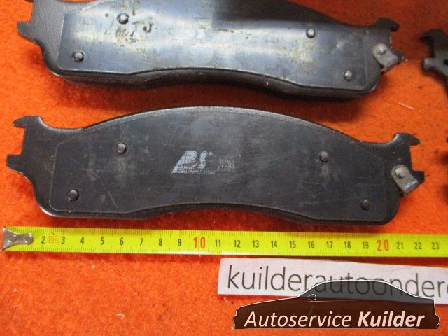 Remblokken voorzijde Dodge Ram 2500 ABS38965 5093267AA brake pad set usado en Menorca foto 3