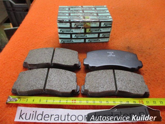 Remblokken voorzijde Mitsubishi Cordia Tredia LP452 QH bp388 MB277619 brake pad set usado en Menorca foto 7