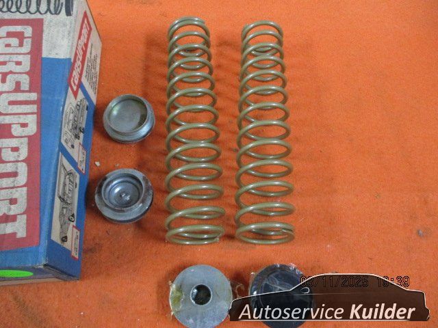 Hulpveren set Chevrolet Chevelle Malibu vanaf 1968 Carsupport 22C02 support springs set usado en Menorca foto 2