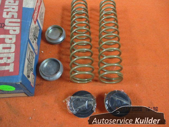 Hulpveren set Chevrolet Chevelle Malibu vanaf 1968 Carsupport 22C02 support springs set usado en Menorca foto 3