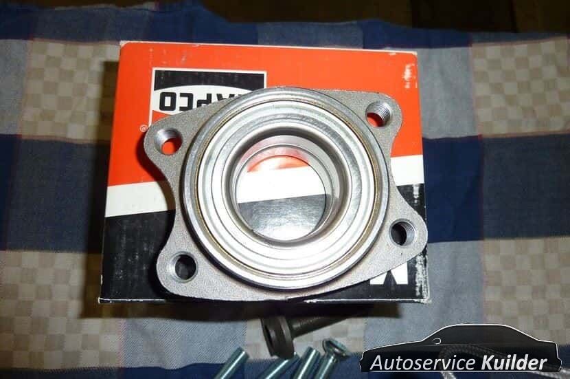Wielnaaf voorzijde Audi A4 A6 A8 Seat Exeo merk MAPCO wheel hub usado en Menorca
