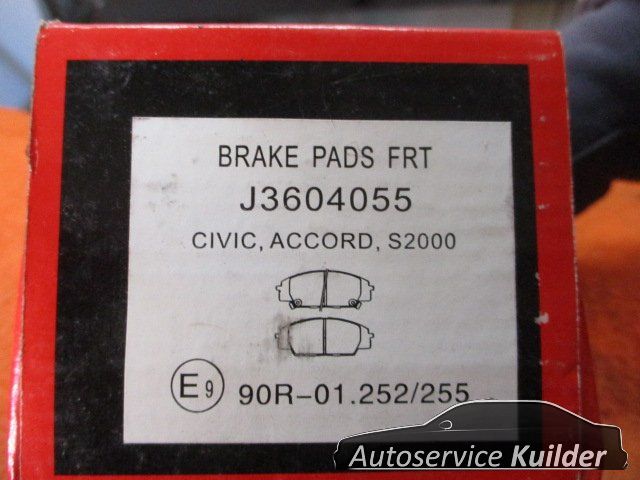 Remblokken voorzijde Honda S2000 BP1313 Nipparts J3604055 06450S2AE50 brake pad set usado en Menorca foto 5