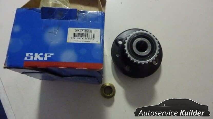 Wielnaaf wiellager achter Renault Kangoo abs 26 Tands SKF!!! wheel hub usado en Menorca