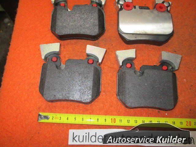 Remblokken achterzijde bmw 135i e90 of 1 serie met M techniek 34216784808 brake pad set usado en Menorca foto 3