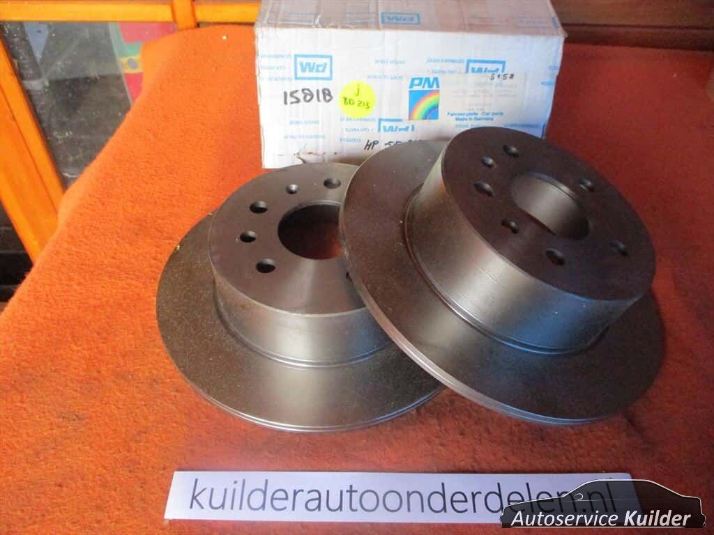 Remschijven+remblokken achter Omega a nuevo PM / Textar, brake disk and brake pads left and right usado en Menorca