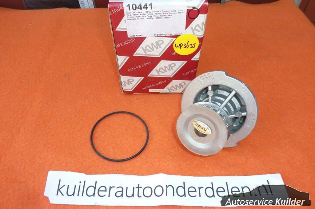 Waterpomp Opel 1,3n 1,3s Corsa Kadett Ascona nuevo KWP Italy, water pump usado en Menorca