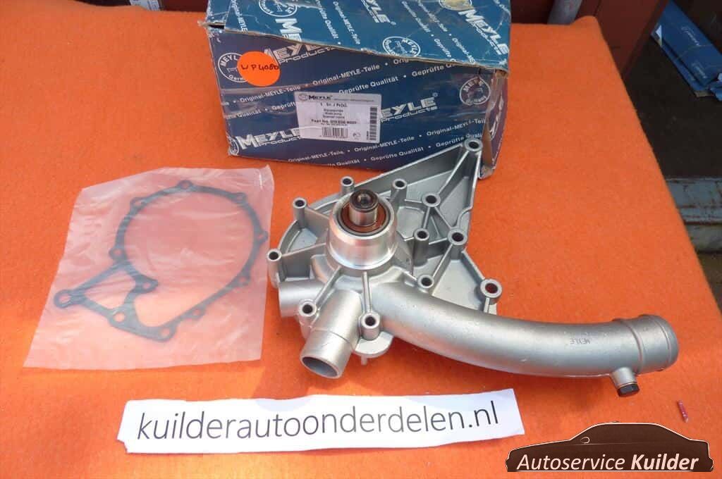 Waterpomp Mercedes 230E Gelande 230GE nuevo Meyle, water pump usado en Menorca