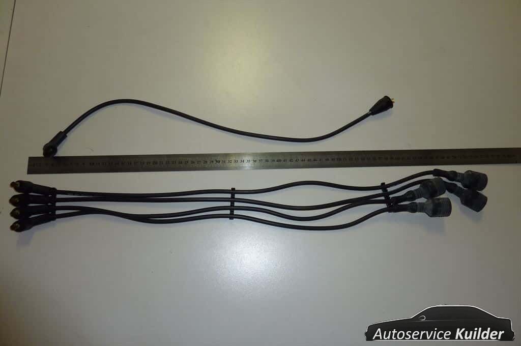 Bougiekabelset Alfa 33 1,2 1,3 1,5 nuevo AD spark plug cable usado en Menorca