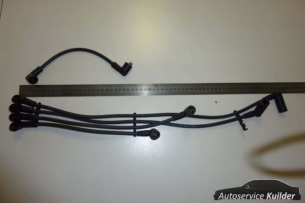 Bougiekabelset Fiat Tipo Tempra Uno Fiorino nuevo AD spark plug cable usado en Menorca