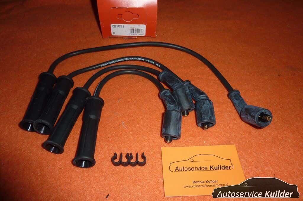 Bougiekabelset Renault Clio Kango Megane cabrio nuevo AD spark plug cable usado en Menorca