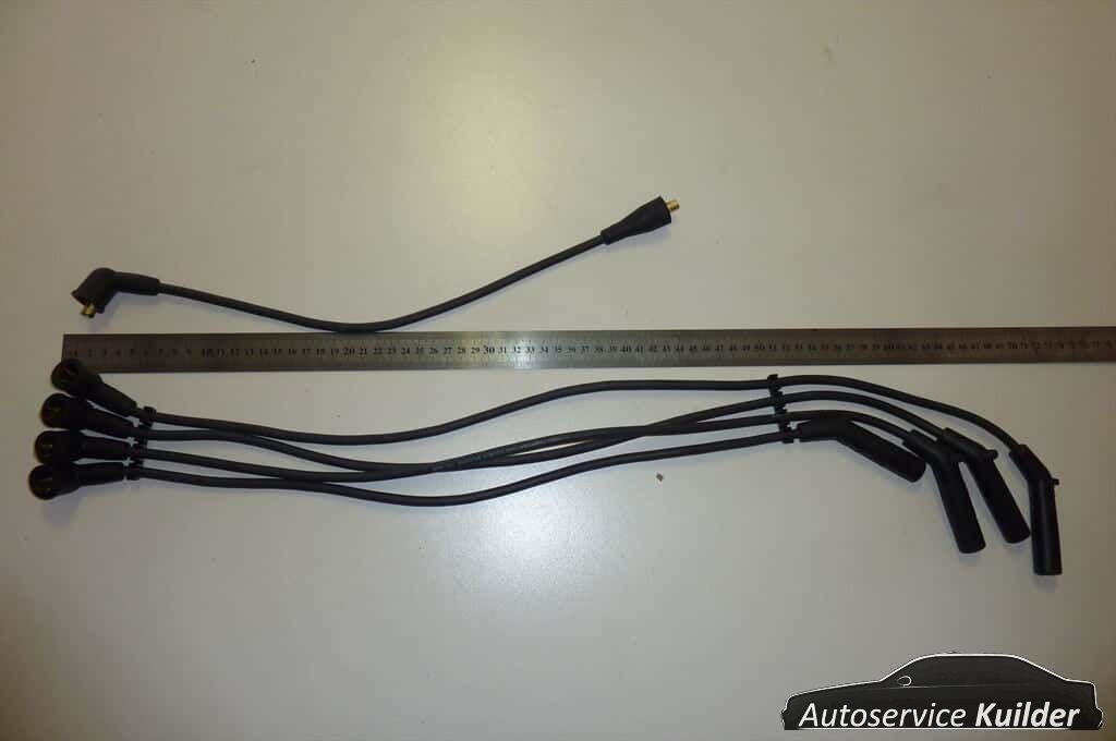 Bougiekabelset Hyundai Excel Pony Scoupe Lantra nuevo AD spark plug cable usado en Menorca
