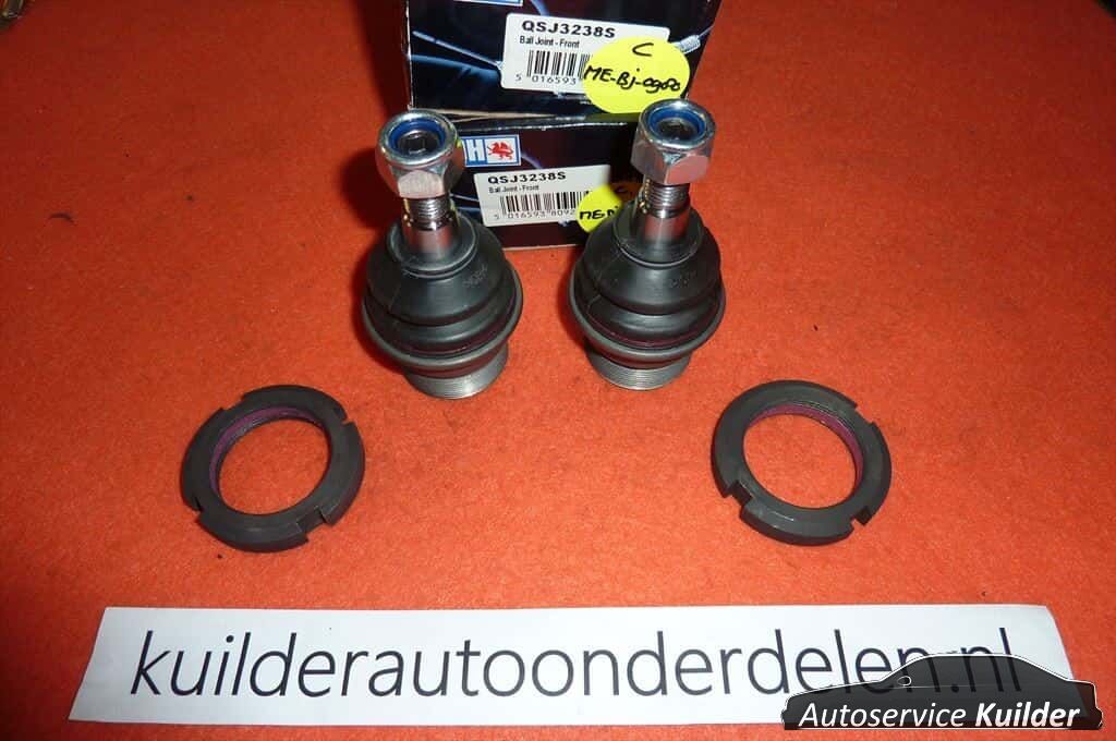 2 Fuseekogels Voorzijde onder Mercedes ML QH nuevo in de doos pivot ball usado en Menorca