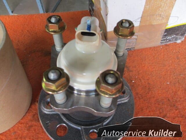 Wiellager achter Opel Astra F G Meriva A Vectra A +B 4 gaats met ABS wheel bearing steering knuckle bearing usado en Menorca foto 3