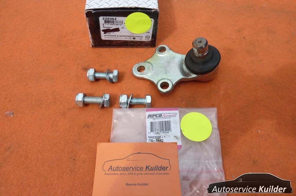 2 Fuseekogels Peugeot 306 '98-'03 nuevo ABS / Delphi pivot ball usado en Menorca