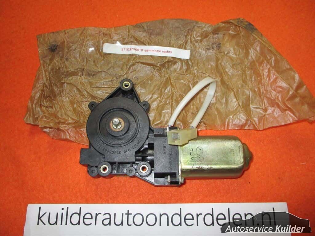 Raammotor rechts voor Lada 110 originalineel nuevo electric window control engine usado en Menorca