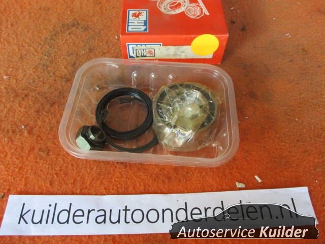 Wiellager voorzijde suzuki swift I en II QH/Koyo wheel bearing steering knuckle bearing usado en Menorca