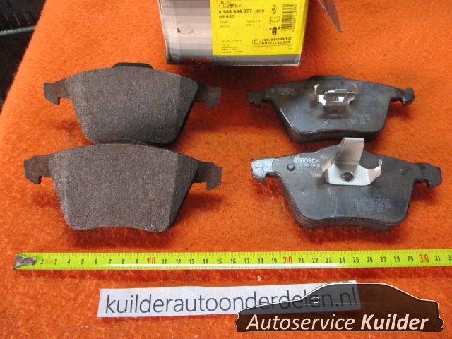 Remblokken Ford focus Mazda 3 Saab 9-3 9-3X Volvo C70 S40 voorzijde Bosch brake pad set usado en Menorca