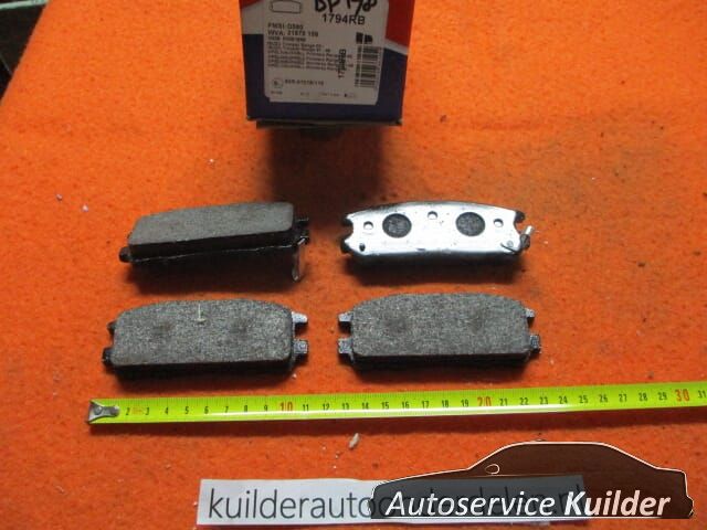 Remblokken Opel Frontera Monterey '93-'05 achter AD Benelux brake pad set usado en Menorca
