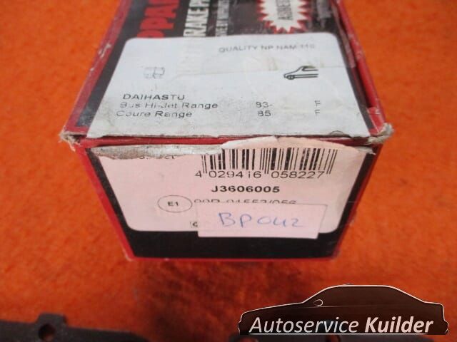 Remblokken voorzijde Daihatsu Cuore II Hijet Piaggio Porter J3606005 0449187222000 brake pad set usado en Menorca foto 2