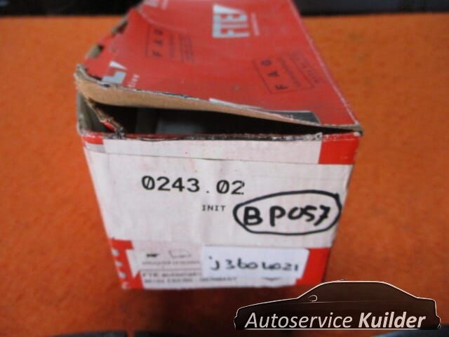 Remblokken voorzijde Honda Prelude III FTE 45022SF0000 brake pad set usado en Menorca foto 3