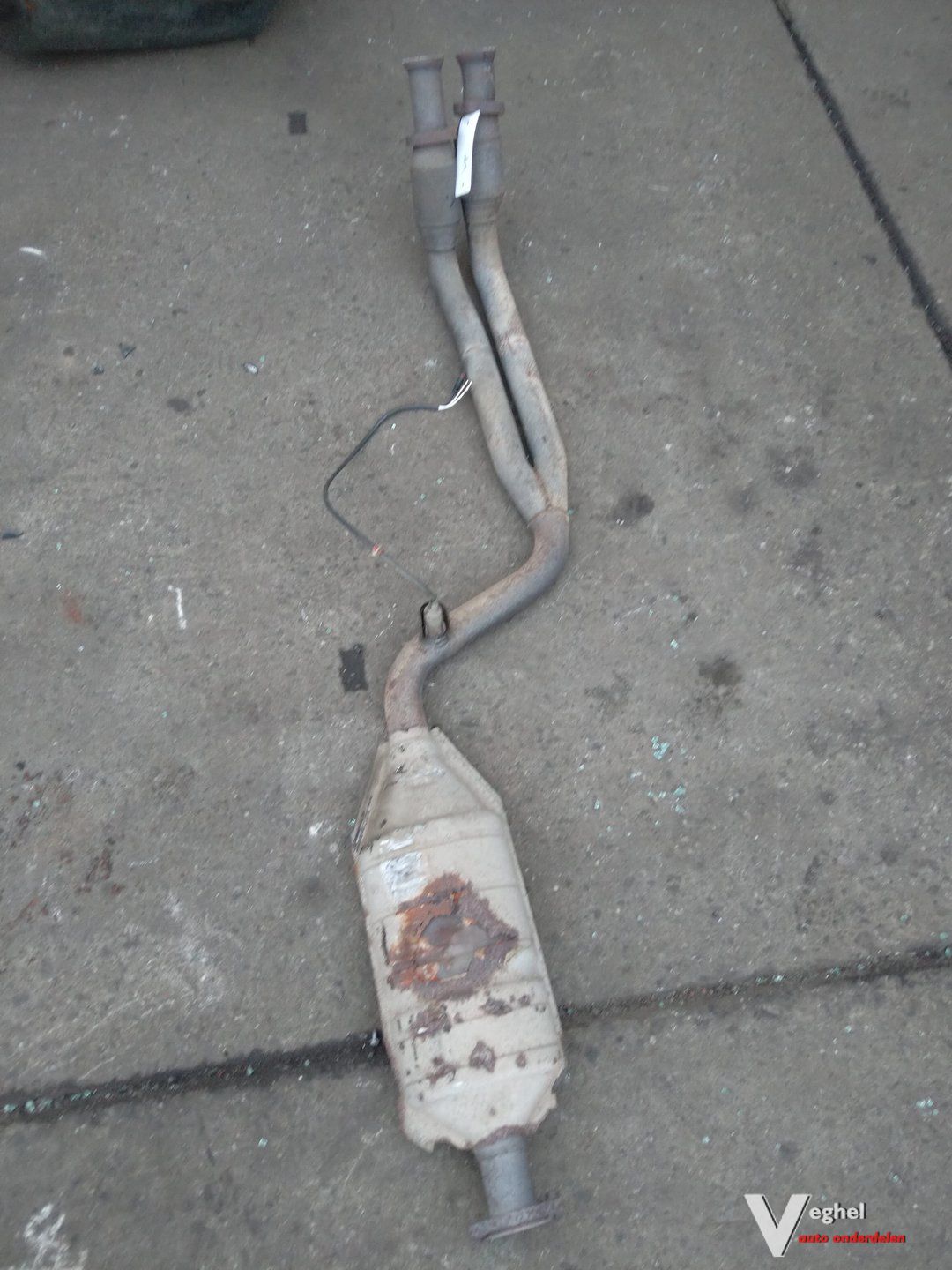 Mecedes w124 230 e 1986 Catalizador catalytic converter usado en Menorca